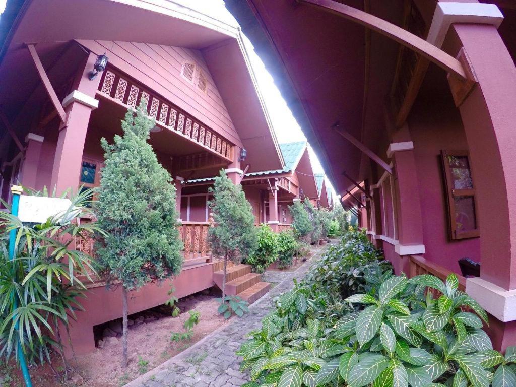 Chiangsan Goldenland Resort Чіангсен Екстер'єр фото