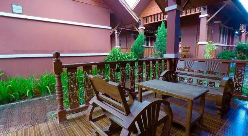 Chiangsan Goldenland Resort Чіангсен Екстер'єр фото